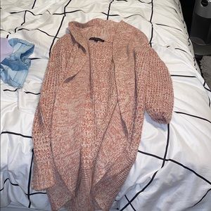 pink cardigan🦋